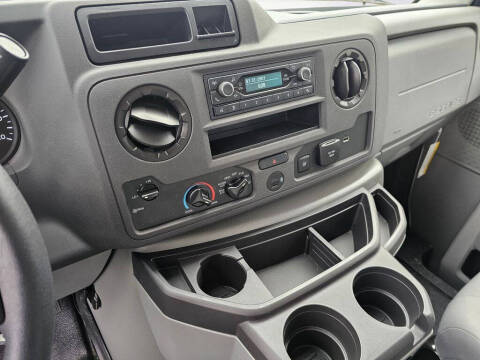 2025 Ford E-Series