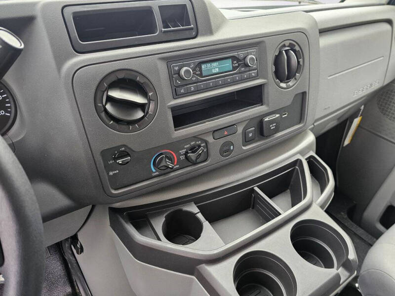2025 Ford E-Series