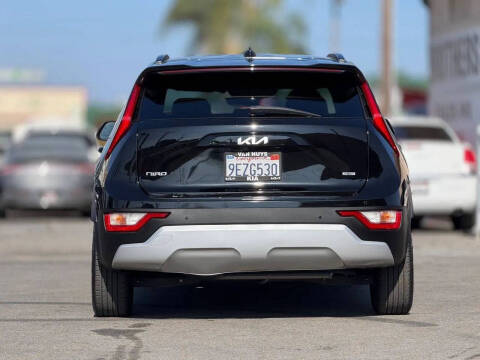 2023 Kia Niro
