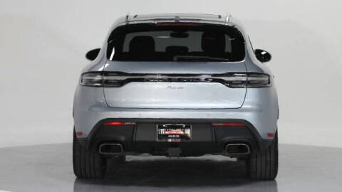 2022 Porsche Macan