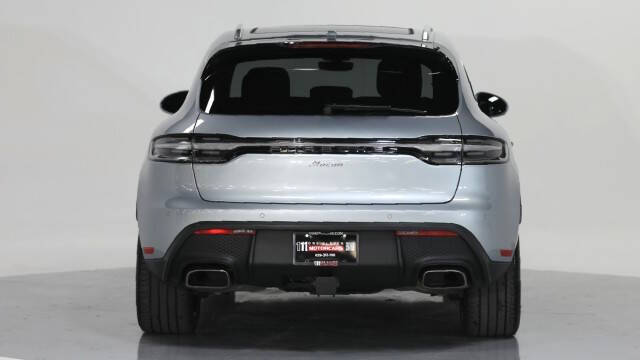 2022 Porsche Macan