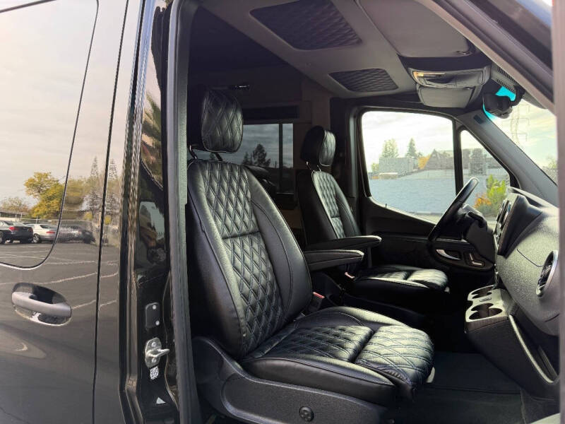 2023 Mercedes-Benz Sprinter 3500XD