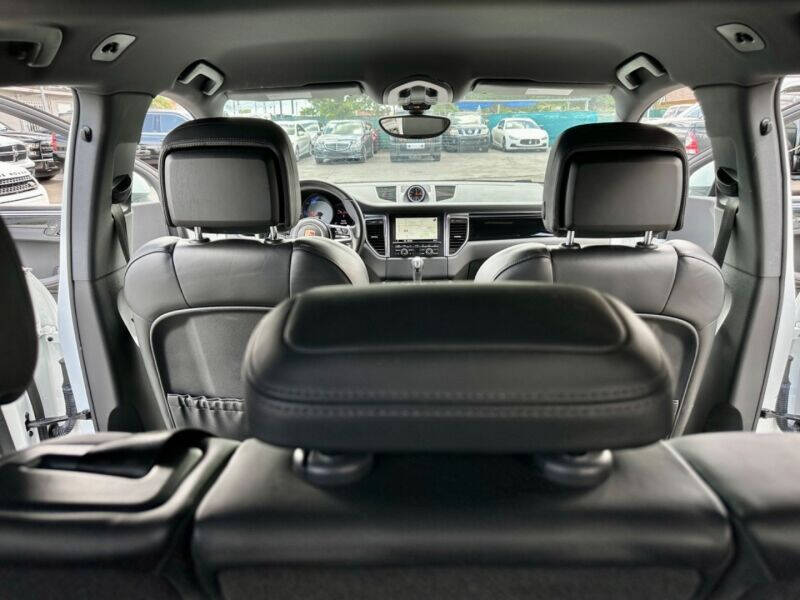 2015 Porsche Macan  - $29,995