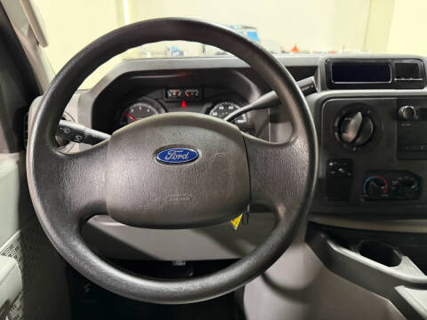 2014 Ford E-Series E-250