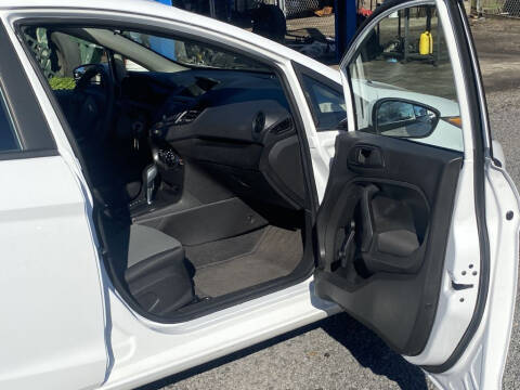 2017 Ford Fiesta S