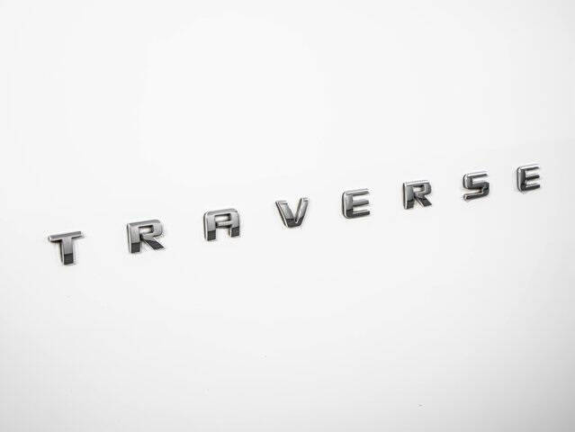 2022 Chevrolet Traverse LS