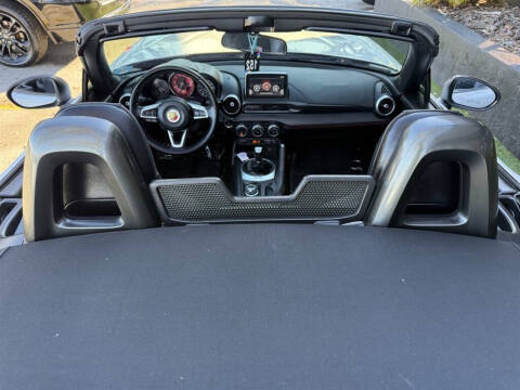 2017 FIAT 124 Spider Abarth