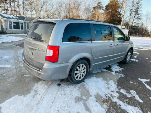 2013 Chrysler Town and Country Touring
