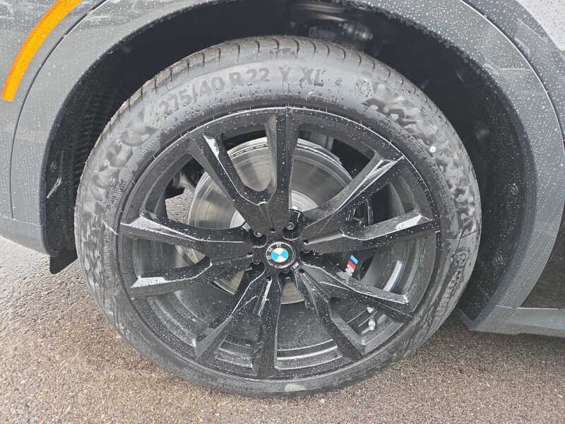 2026 BMW X7 M60i
