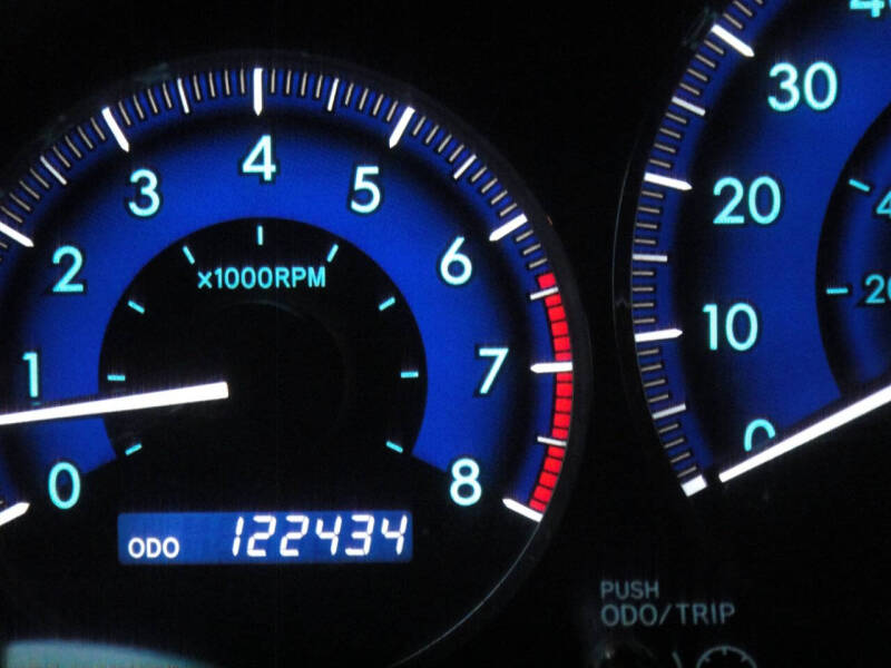 2010 Toyota Sienna LE 7-Passenger