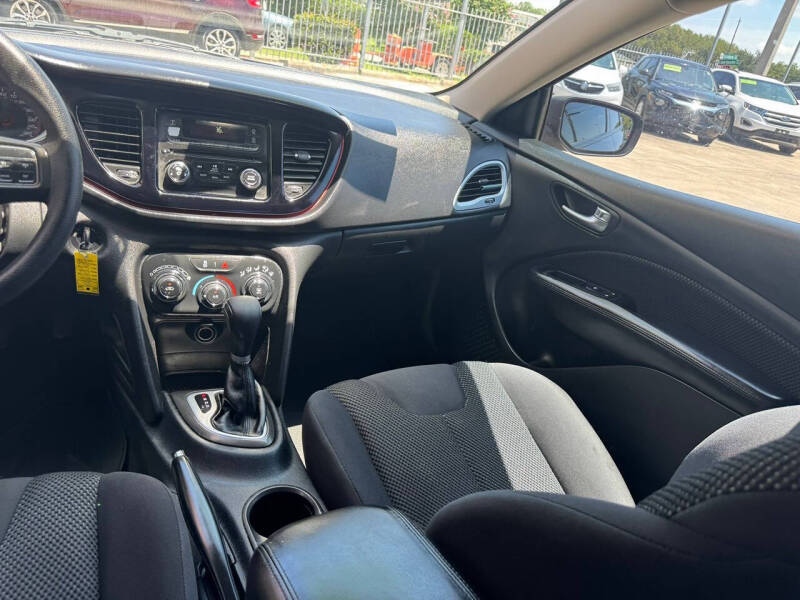 2016 Dodge Dart SE