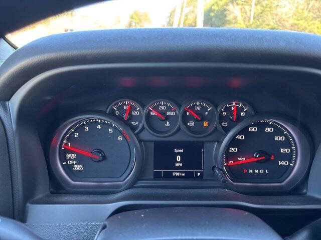 2022 Chevrolet Silverado 1500 Custom