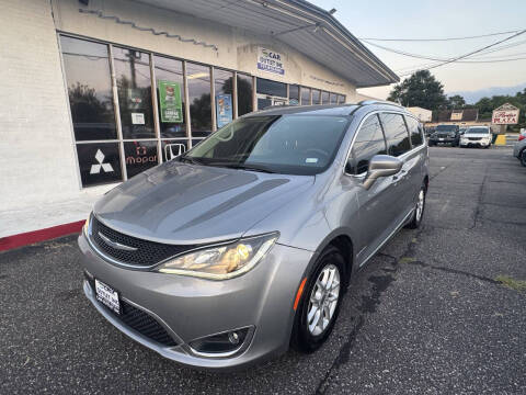 2020 Chrysler Pacifica Touring L
