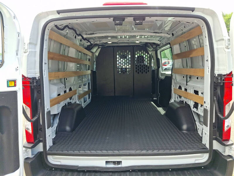 2025 Ford Transit