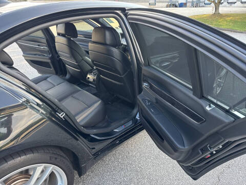 2011 BMW 7 Series 750i