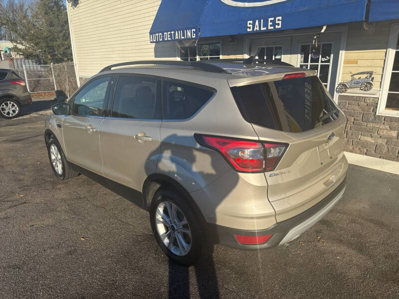 2018 Ford Escape SE