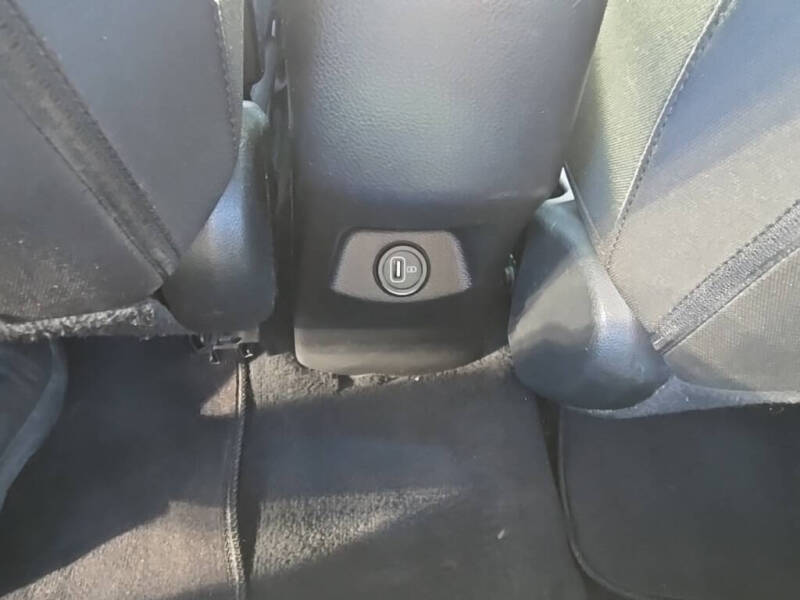 2021 Kia Rio 5-Door S