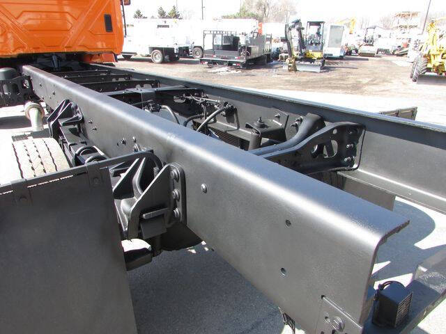 2004 International WorkStar 7300