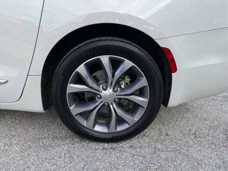 2020 Chrysler Pacifica Limited 35th Anniversary