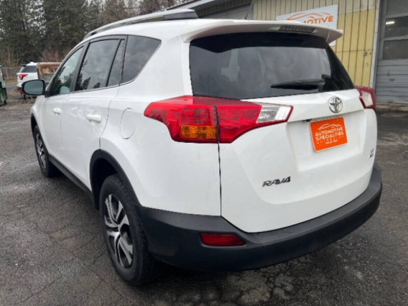 2015 Toyota RAV4 LE