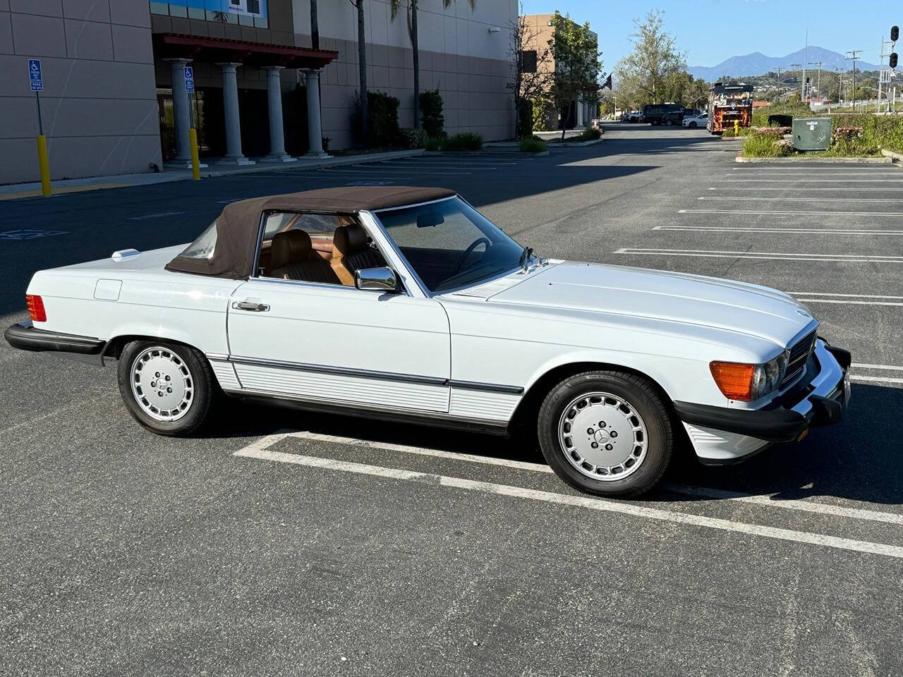 1989 Mercedes-Benz 560-Class for sale at DE AUTOS INC in San Juan Capistrano, CA