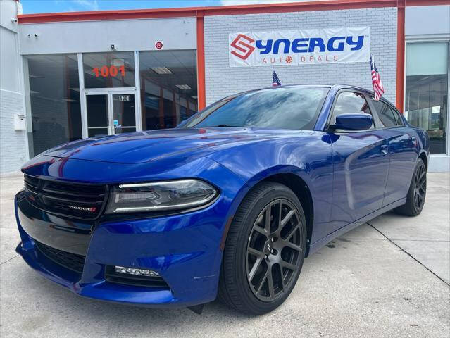 2018 Dodge Charger Sedan - $23,997