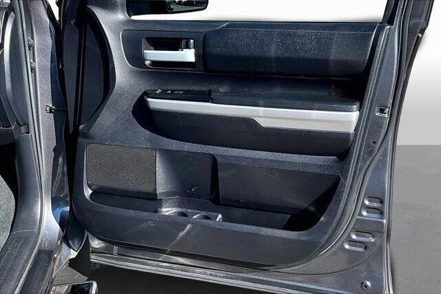 2016 Toyota Tundra SR