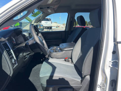 2022 RAM 1500 Classic Express