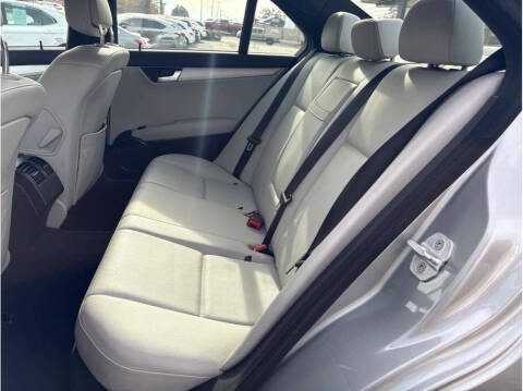 2010 Mercedes-Benz C-Class C 300 Luxury