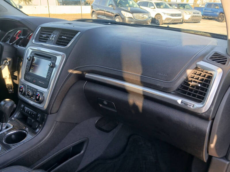 2016 GMC Acadia SLT-1