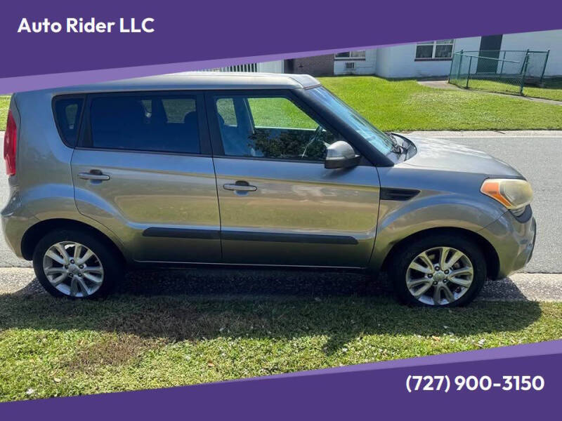 2012 Kia Soul +