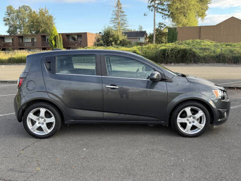 2016 Chevrolet Sonic LTZ Auto