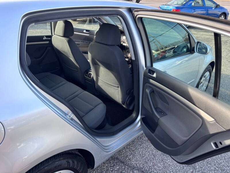 2009 Volkswagen Rabbit S PZEV