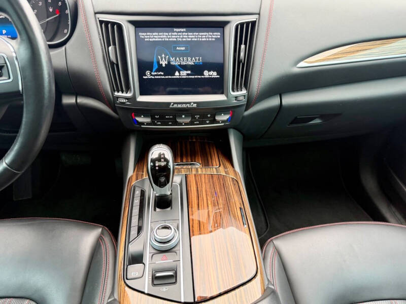 2017 Maserati Levante
