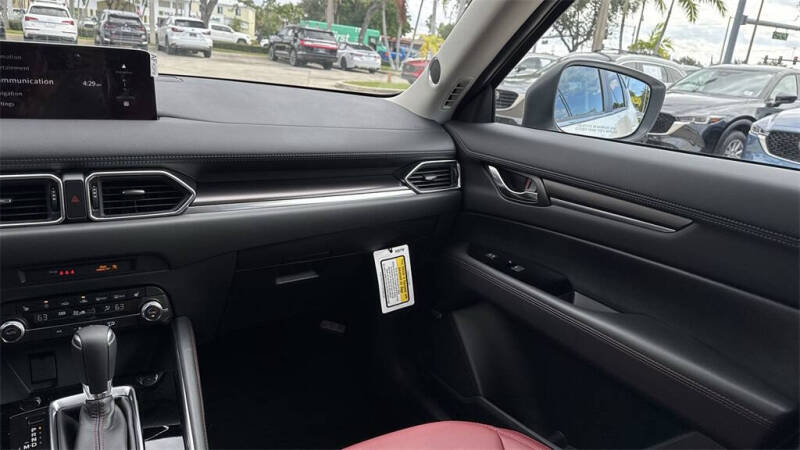 2025 Mazda CX-5 2.5 S Carbon Edition