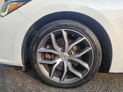 2019 Acura ILX w/Tech