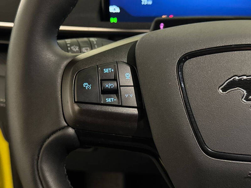2025 Ford Mustang Mach-E Select