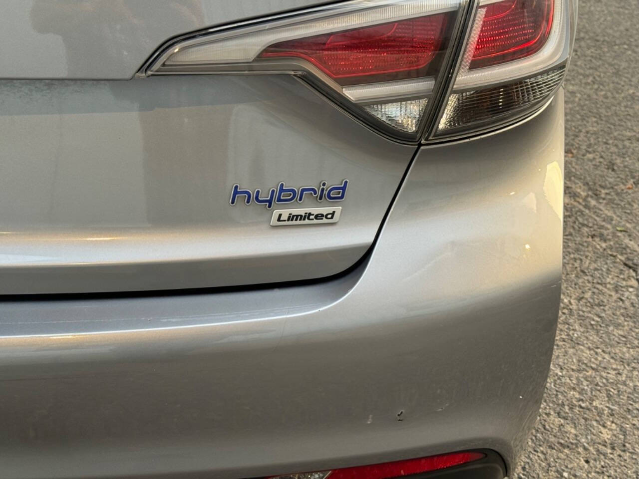 2016 Hyundai SONATA Hybrid for sale at Worldwide Auto in Portland, OR