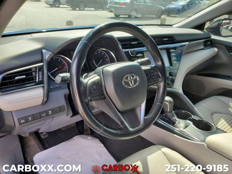 2019 Toyota Camry LE