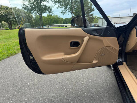 2000 Mazda MX-5 Miata