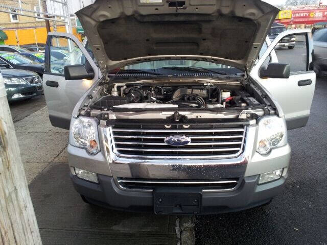 2006 Ford Explorer