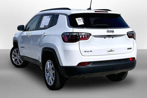 2023 Jeep Compass Latitude Lux