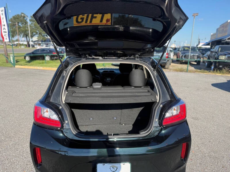 2022 Mitsubishi Mirage ES