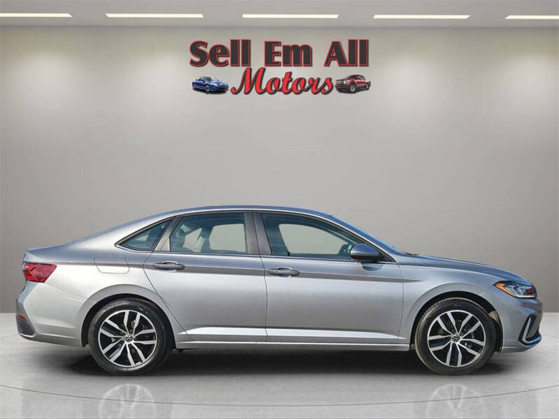 2025 Volkswagen Jetta SE