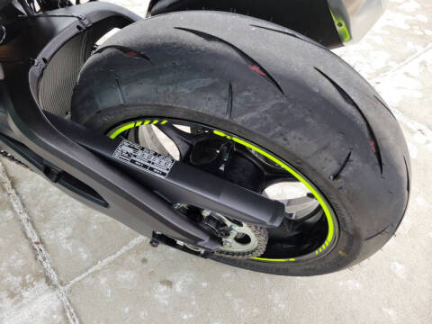 2023 Suzuki GSX-R1000R