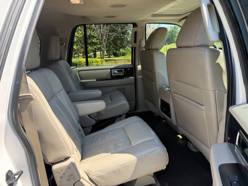 2017 Lincoln Navigator L Select