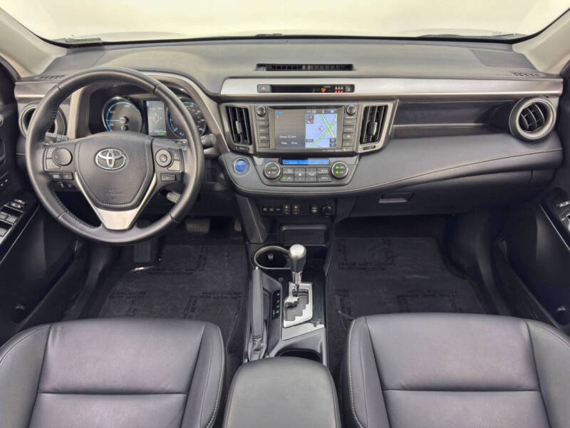 2017 Toyota RAV4 Hybrid Limited
