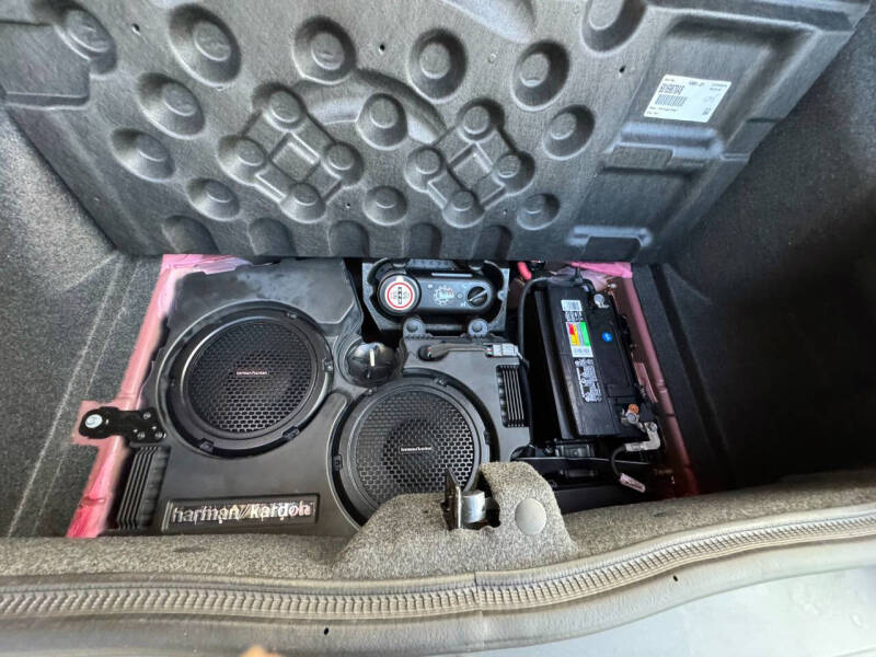 2015 Dodge Challenger SRT Hellcat