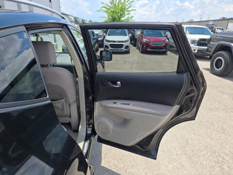 2011 Nissan Rogue SV