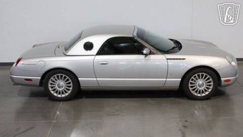 2004 Ford Thunderbird Deluxe